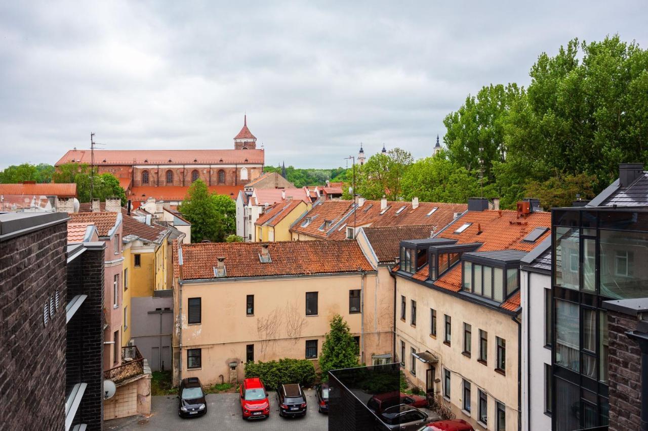 Luxurious Kaunas Basilica Apartment In Old Town By Urban Rent Bagian luar foto