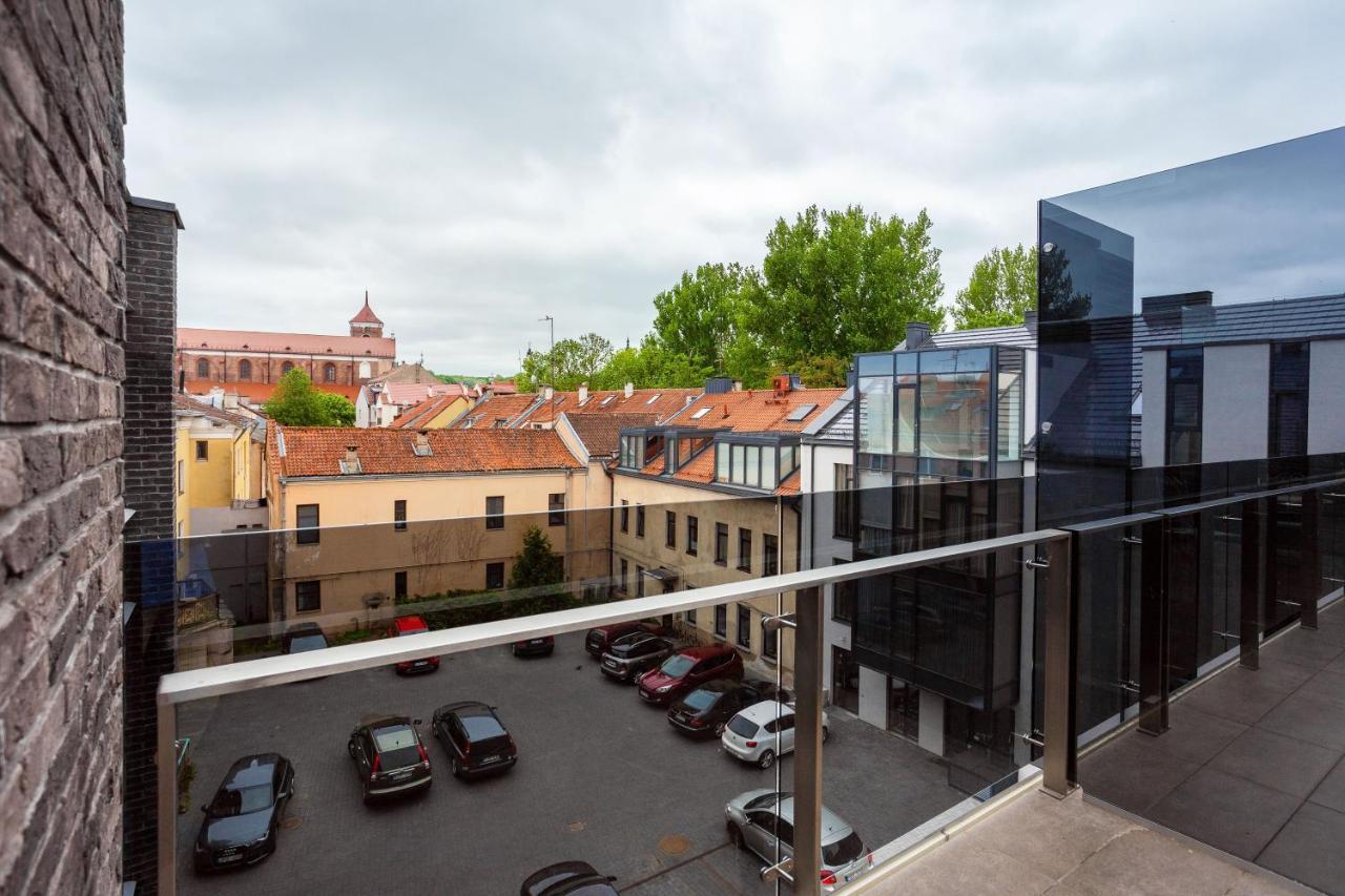 Luxurious Kaunas Basilica Apartment In Old Town By Urban Rent Bagian luar foto