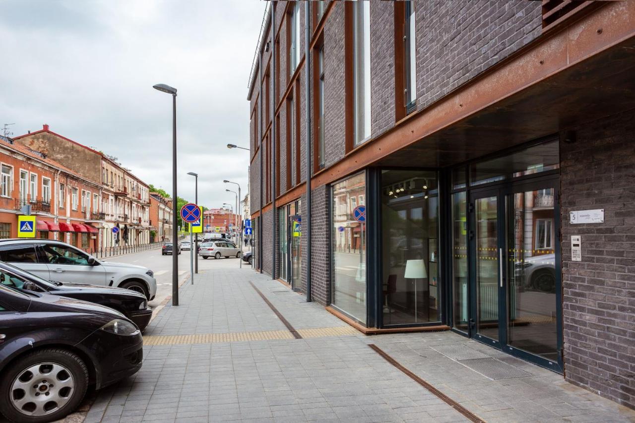 Luxurious Kaunas Basilica Apartment In Old Town By Urban Rent Bagian luar foto